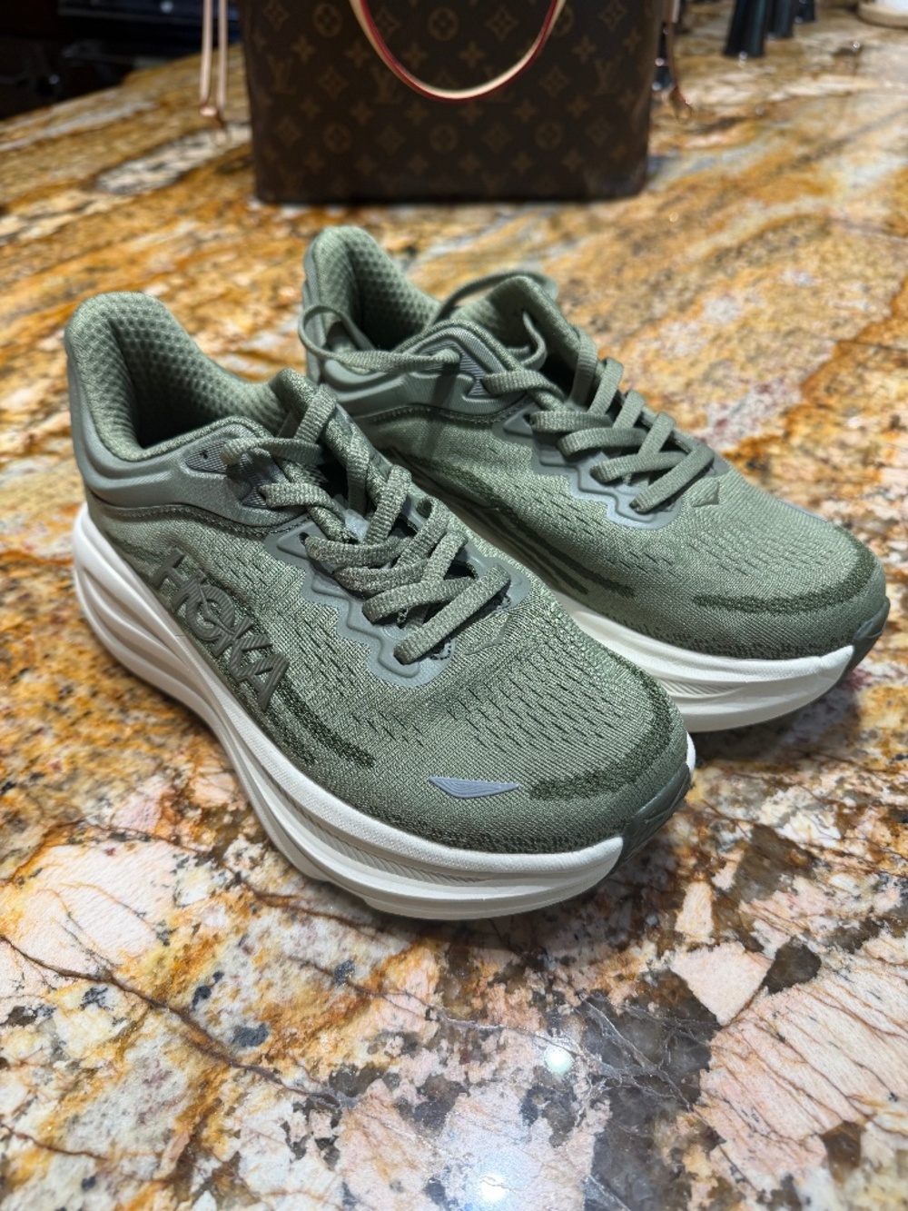 NWOB HOKA Bondi 9 Women’s Running Shoes Size 6 Olive Color